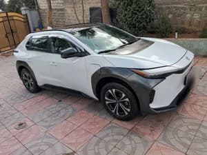 Toyota BZ4X EV 2WD 2023