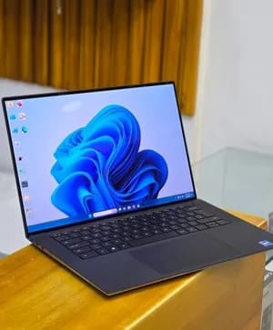 Dell Precision 5560 Laptop