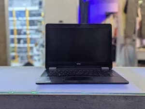 Dell Latitude 13.3 128GB 8GB RAM used