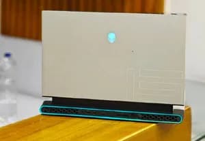 Alienware Gaming Laptop i7 RTX 2070