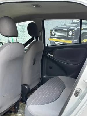 Toyota Vitz 2004