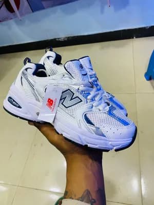 New Balance 530 Sneakers