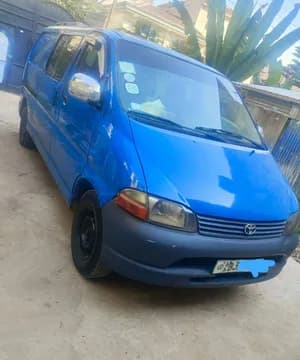 Toyota Hiace Dolphin D4D 2005
