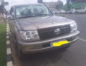 Toyota Land Cruiser 105 2006