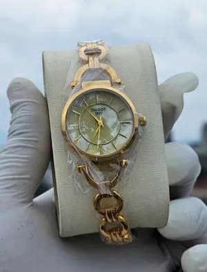 Ladies Stainless Steel Watches with Box