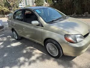 Toyota Platz 2001 Automatic