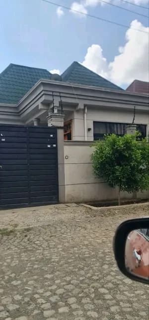 3 Bedroom House for Sale Summit