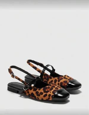 Leopard print buckle strap flat