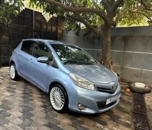 Toyota Yaris Compact 2011