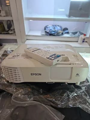 EPSON Projector CB-X49