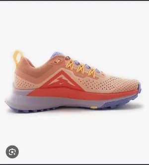 Nike Shoes 41