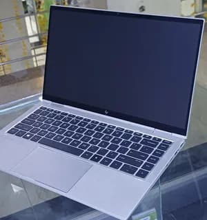 HP EliteBook x360 1040 G7 Laptop