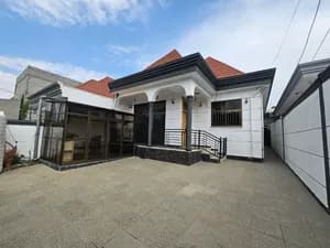 250 sqm Modern Villa Around Ayat