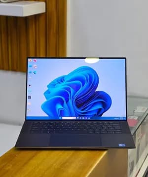 Dell Precision 5560 Laptop