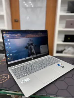HP Notebook 15 i7 12th Gen 16GB 512GB