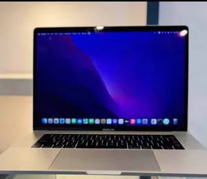 Apple MacBook Pro 15.4 Inch 2016