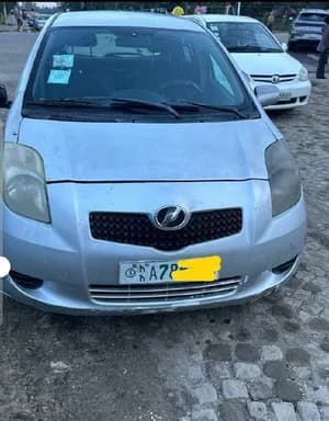 Yaris Compact 2008