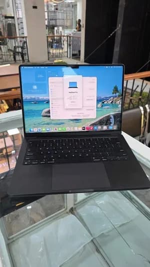 Apple MacBook Pro M4 Pro 24GB 1TB