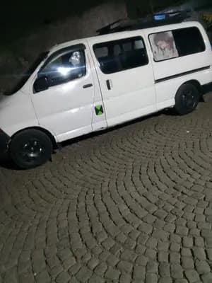 Toyota Dolphin 2L Diesel Manual