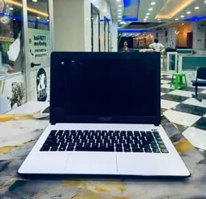 Asus VivoBook 14 Inch Pentium Laptop