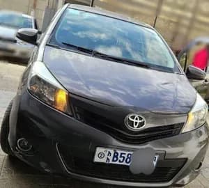 Toyota Yaris Compact 2013