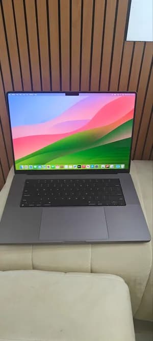 Apple MacBook Pro M1 Max 16-inch