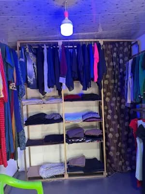 Boutique Clothing Display Shelf Rack