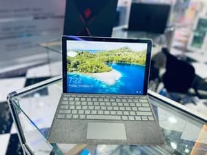 Microsoft Surface Pro 4 i5