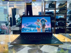 Lenovo ThinkPad T490 16GB 512GB