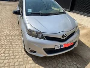 Toyota Yaris Compact 2011 1.0cc