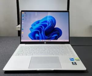 HP Pavilion Plus 14 i5 RTX 2050