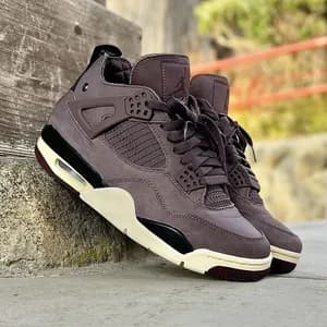 Air Jordan 4 Retro Violet Oreo