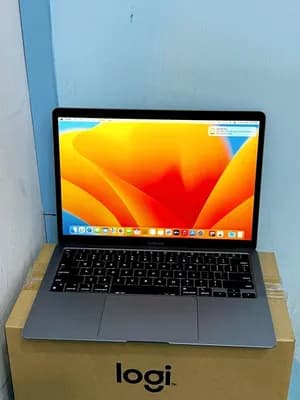 Apple MacBook Air M1 2020