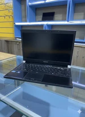 Toshiba Intel Core i5 8GB 500GB