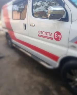 Toyota Hiace Shark 2010/8-2011 Diesel