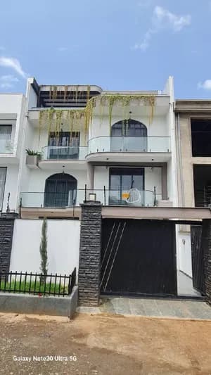 B+G+2 250 ካሬ