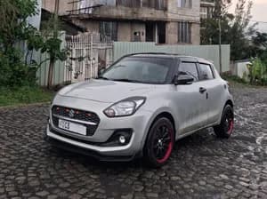 Suzuki Swift 2022 Top Full Option