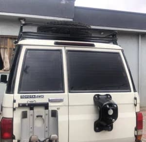 Toyota Land Cruiser Mark 2