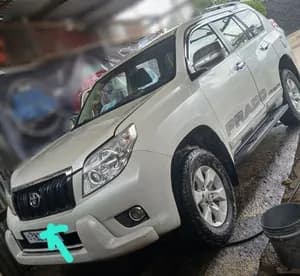 Toyota Land Cruiser Prado 2013