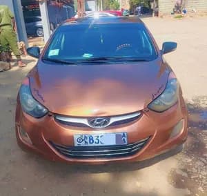 Hyundai Sedan 2011 Code 2