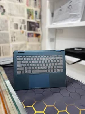 Lenovo YOGA