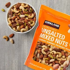 Kirkland Signature Extra Fancy Mixed Nuts 2.5 lbs