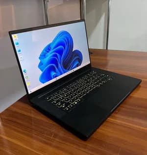 RAZER BLADE GAMING (Premium Laptop)