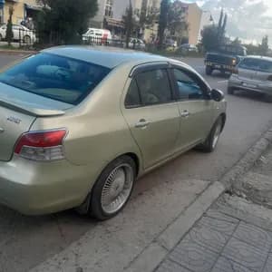 Toyota Yaris Sedan 1.3cc 2007