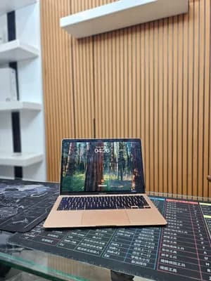 Apple MacBook Air M1 2020