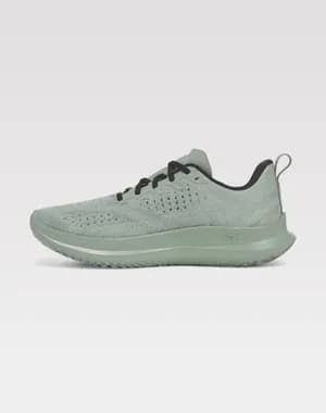 UNDER ARMOUR VELOCITY