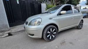 Toyota Vitz 2002