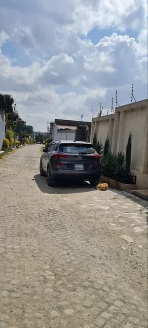 540 sqm Compound Site with Old Villa