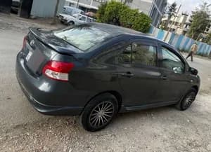 Yaris Belta