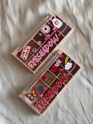 Mini eyeshadow palette